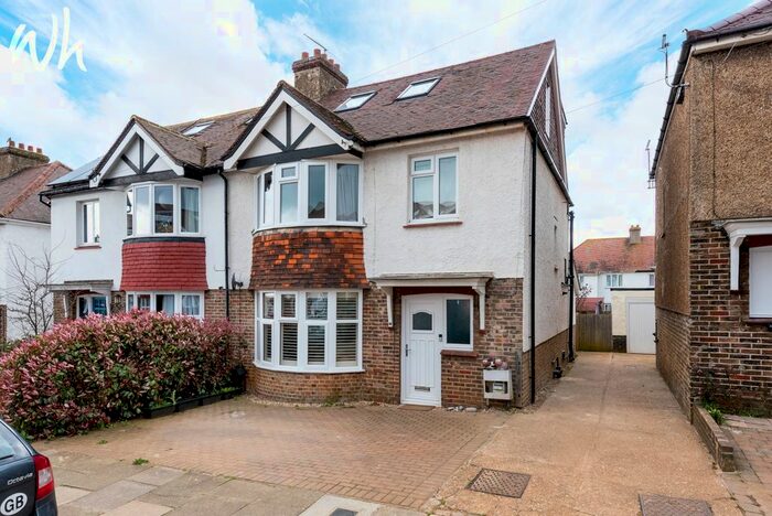 4 Bedroom Semi-Detached House To Rent In Lullington Avenue, Hove, BN3