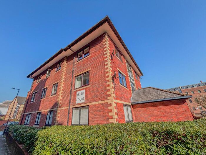 1 Bedroom Apartment To Rent In Redcliff Backs, Bristol, Somerset, BS1