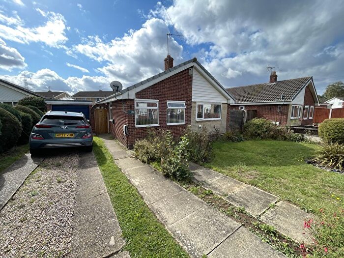 2 Bedroom Detached Bungalow To Rent In The Lings, Armthorpe, Doncaster, DN3