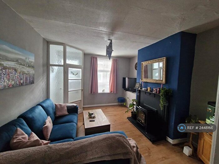 2 Bedroom Terraced House To Rent In Leyland Road, Burnley, BB11