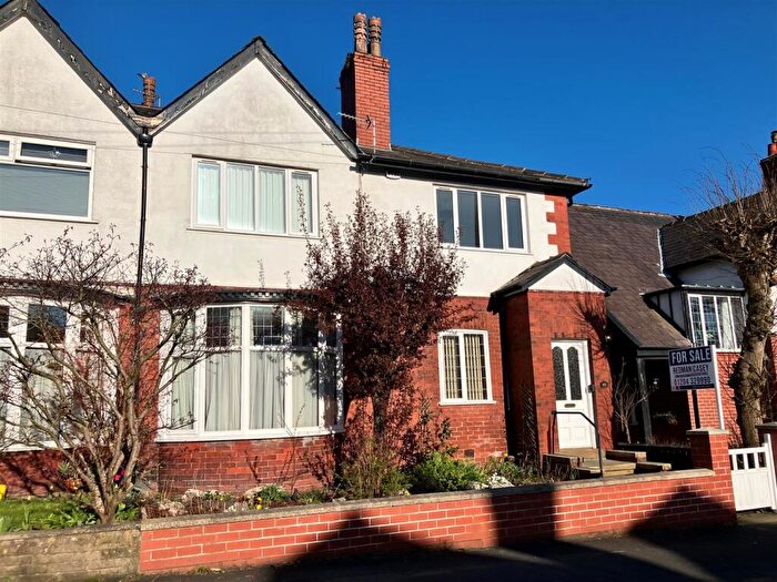 4 Bedroom Semi-Detached House For Sale In New Hall Lane, Heaton, Bolton, BL1