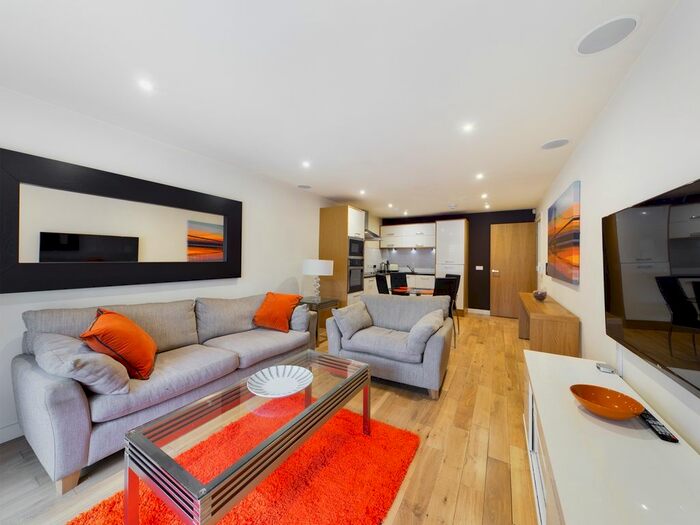 2 Bedroom Flat To Rent In The Sawmill, Dock Street, HU1