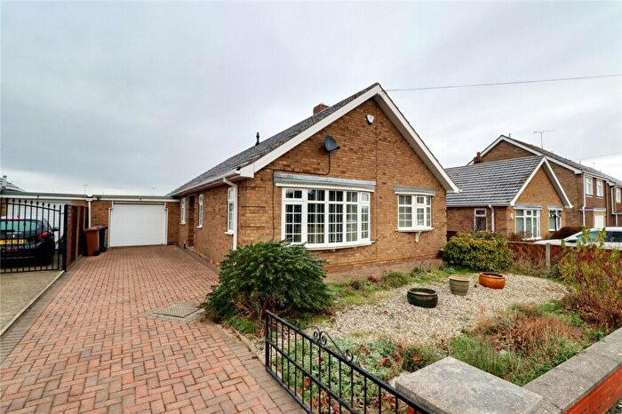 3 Bedroom Bungalow For Sale In Cheltenham Close, Scunthorpe, Lincolnshire, DN16