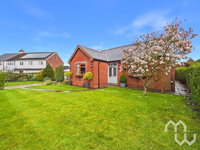 4 Bedroom Detached Bungalow For Sale In Liverpool Old Road, Walmer Bridge, PR4