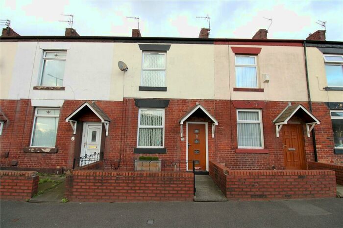 2 Bedroom Terraced House To Rent In Middleton Road, Chadderton, Oldham, Greater Manchester, OL9