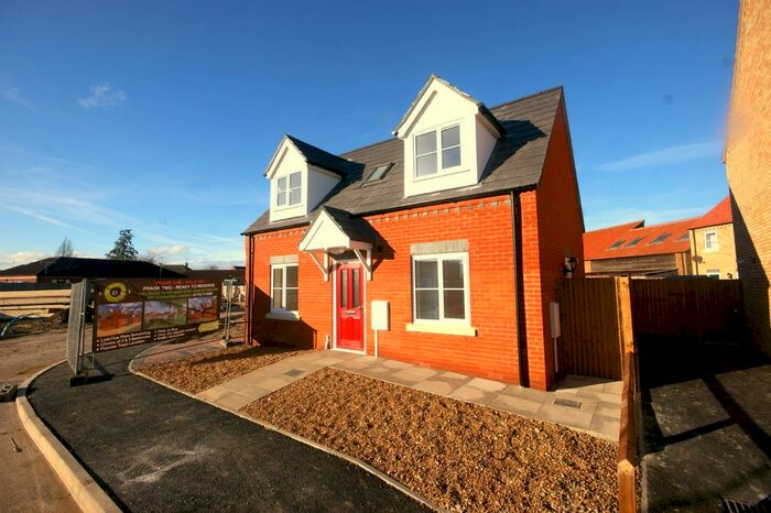 2 Bedroom Detached House To Rent In Belle Vue Close, Holbeach, Spalding, PE12