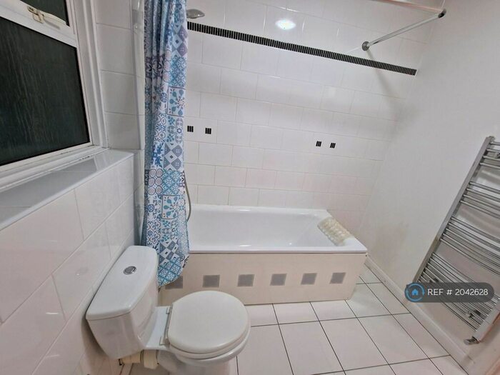 1 Bedroom Flat To Rent In Guildford Road, Ilford, IG3