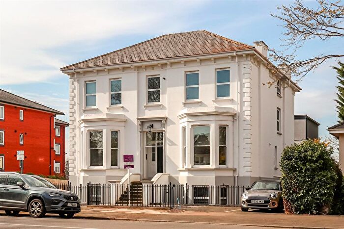 2 Bedroom Flat To Rent In Christchurch Terrace, Malvern Road, Cheltenham, GL50