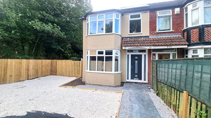 3 Bedroom Semi-Detached House To Rent In Anlaby Road, Hull, HU4