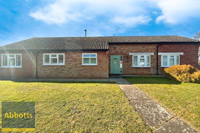 2 Bedroom Bungalow To Rent In Windsor Rise, Hunstanton, PE36