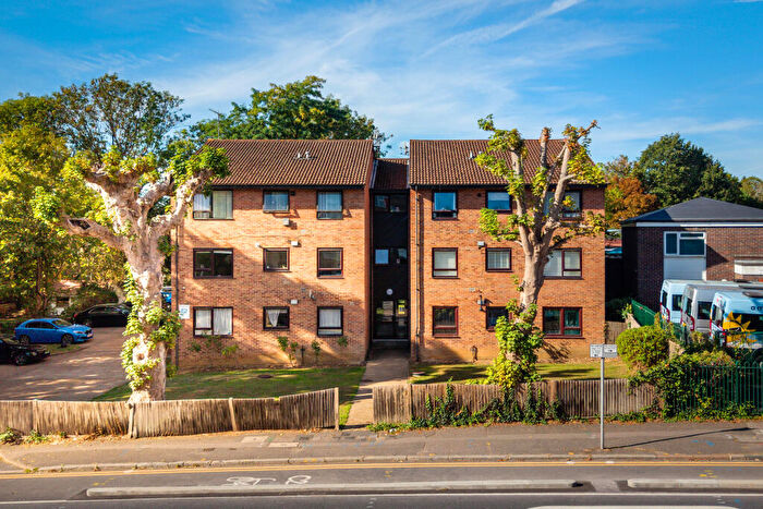 1 Bedroom Flat For Sale In Ewell Road, Surbiton, Kingston Upon Thames, KT6