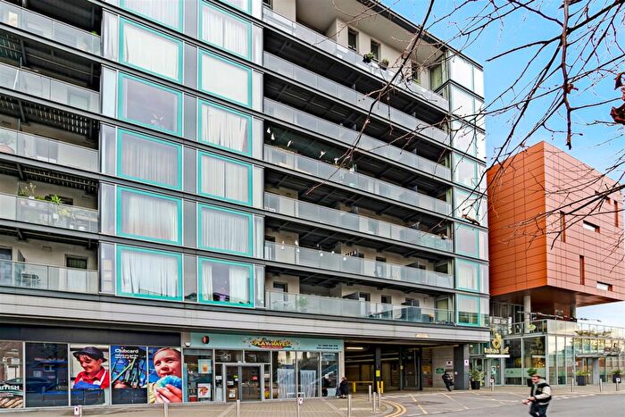 2 Bedroom Flat To Rent In , Station Approach, UB3