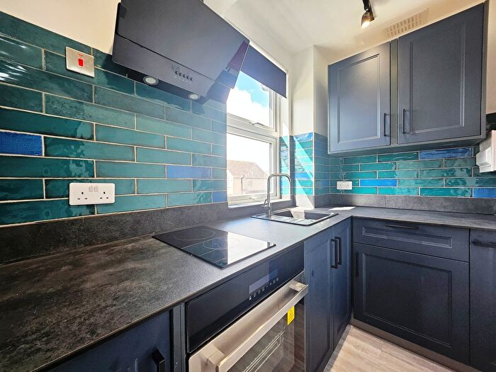 Studio To Rent In Cromwell Road, Hounslow, Greater London, TW3