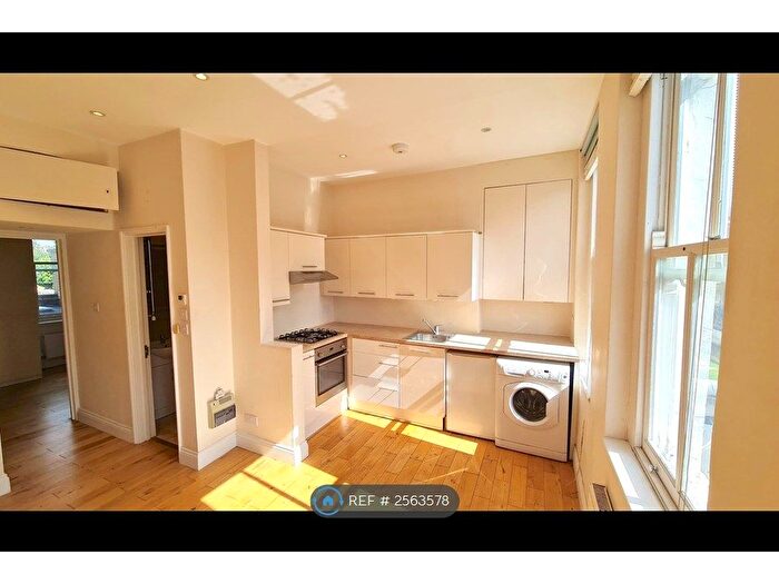 1 Bedroom Flat To Rent In Chapel Market, London, N1