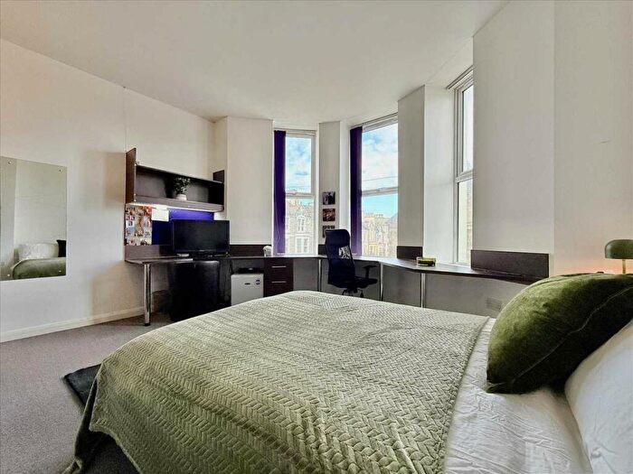 Studio To Rent In The Square - North Road East, PL4