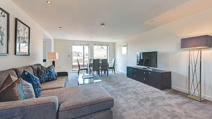 2 Bedroom Flat To Rent In Fulham Road, South Kensington, London, SW3