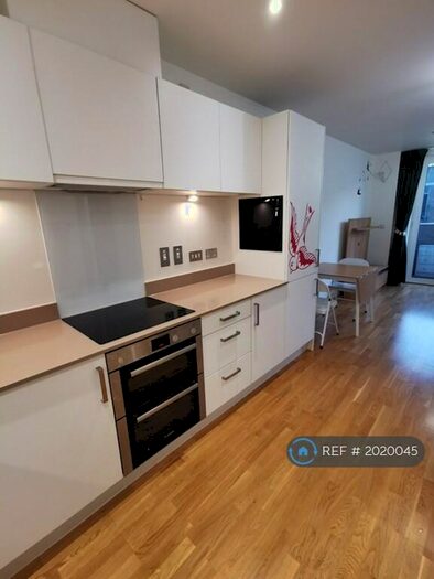 1 Bedroom Flat To Rent In Sketch Apartments, London, E1