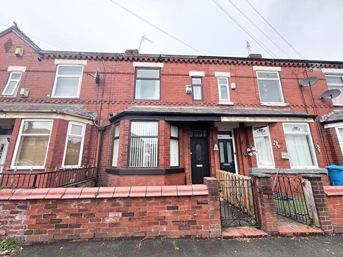 2 Bedroom Terraced House To Rent In Derby Road, Salford, M5