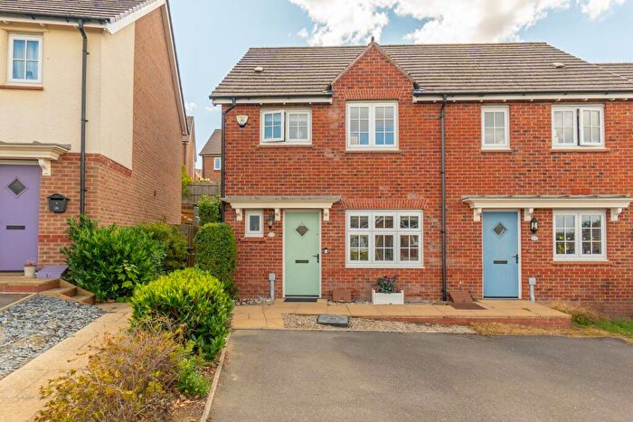 3 Bedroom Semi Detached House For Sale In Whites Crescent, Market Harborough, LE16