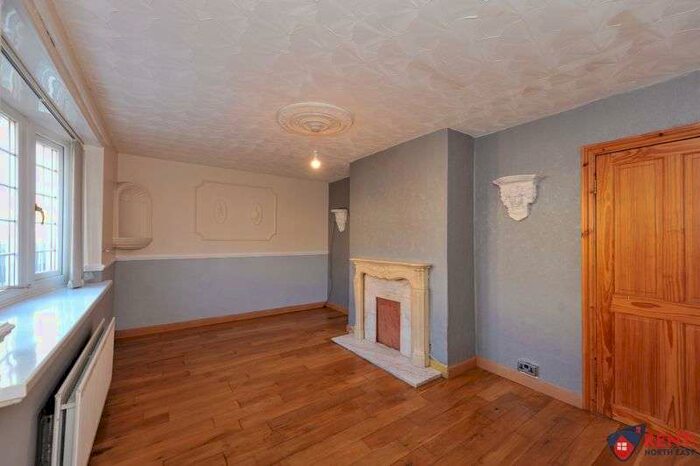 2 Bedroom Property To Rent In Whitehouse Crescent, Gateshead, NE9