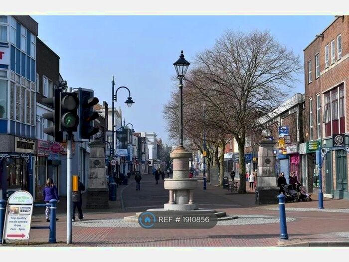 2 Bedroom Flat To Rent In Minnitt Road, Gosport, PO12