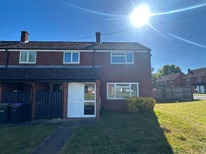 3 Bedroom End Of Terrace House To Rent In North Drive, Cranwell, NG34