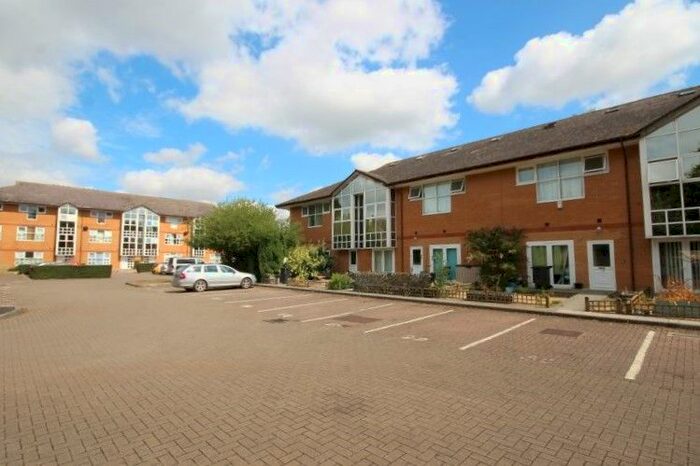 3 Bedroom End Of Terrace House To Rent In Yeo Valley, Yeovil, BA22