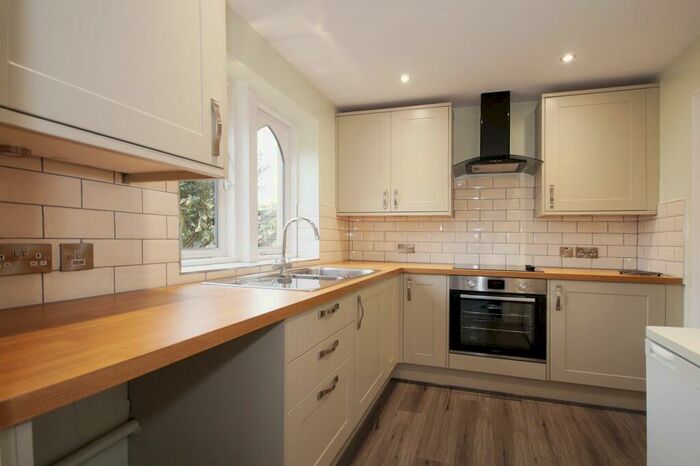 3 Bedroom End Of Terrace House To Rent In Orchard Lane, Ripley, HG3