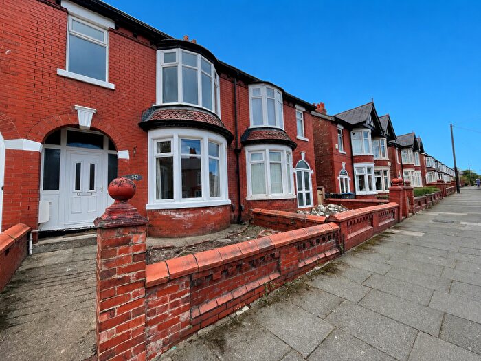 3 Bedroom Terraced House For Sale In Grange Road, Layton, FY3