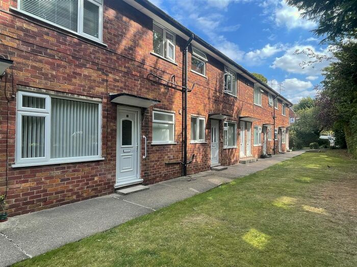 1 Bedroom Flat To Rent In Turnberry Court, Holderness Road, Hull, HU8