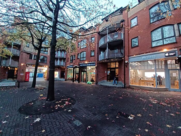 1 Bedroom Apartment To Rent In The Chilterns, Gloucester Green, Oxford, OX1