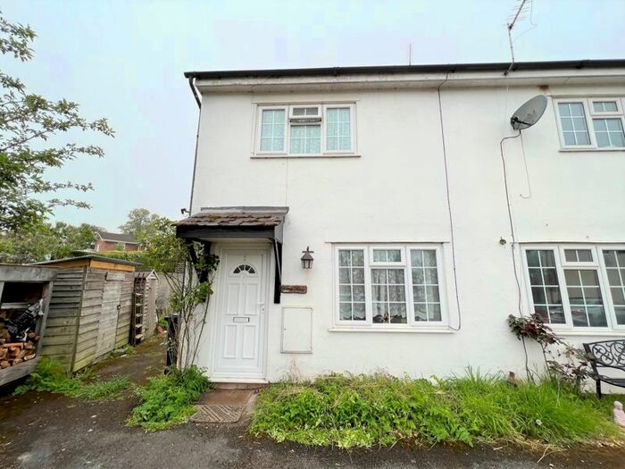 2 Bedroom End Of Terrace House For Sale In Ewyas Harold, Hereford, HR2