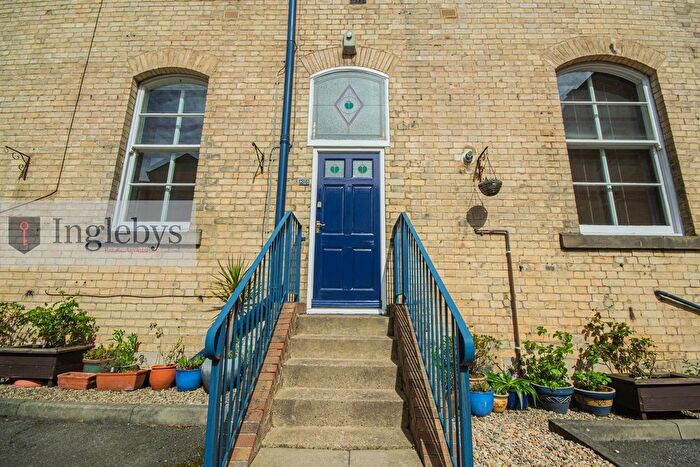 2 Bedroom Flat For Sale In Marine Parade, Saltburn-By-The-Sea, TS12