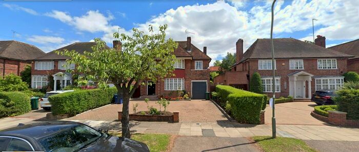 Studio To Rent In Norrice Lea, Hampstead Garden Suburb, London, N2