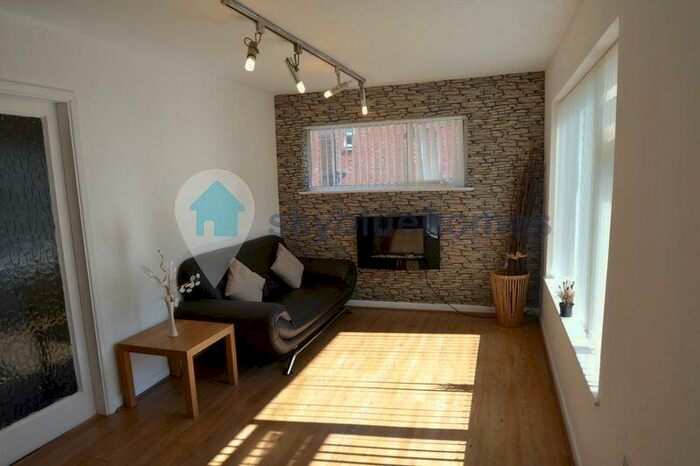 2 Bedroom Apartment To Rent In Mill Hill Lane, Leicester, LE2
