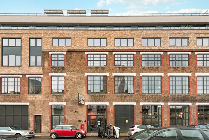 1 Bedroom Apartment To Rent In Childers Street, London, SE8