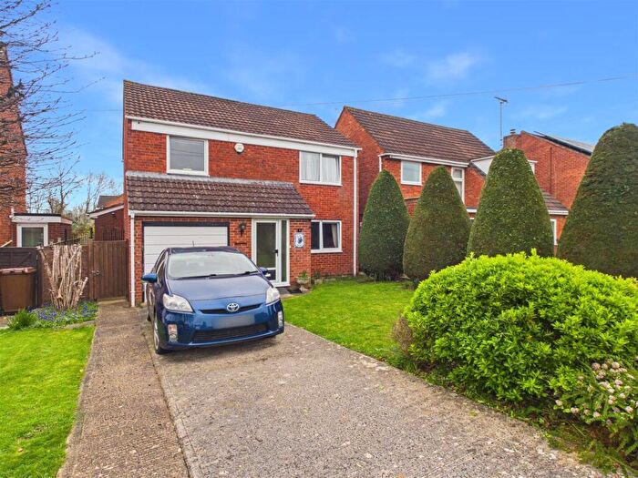 4 Bedroom Detached House For Sale In Summerland Drive, Churchdown, Gloucester, GL3