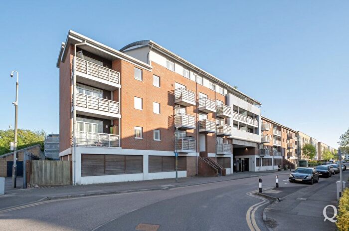 2 Bedroom Flat To Rent In Kingfisher Meadow, Maidstone, ME16