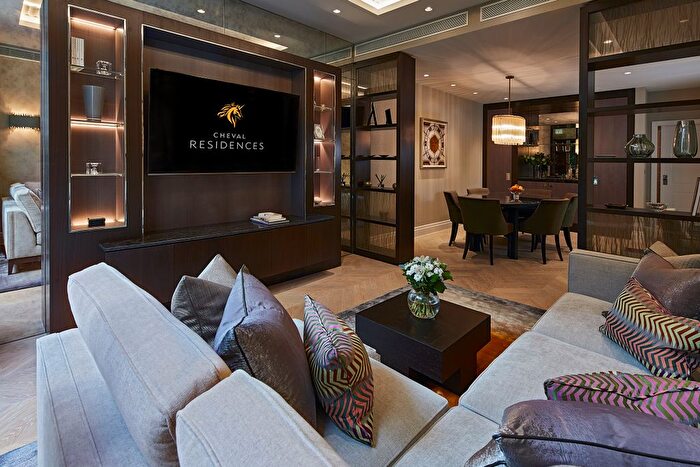 2 Bedroom Flat To Rent In Hyde Park Gate, London, SW7