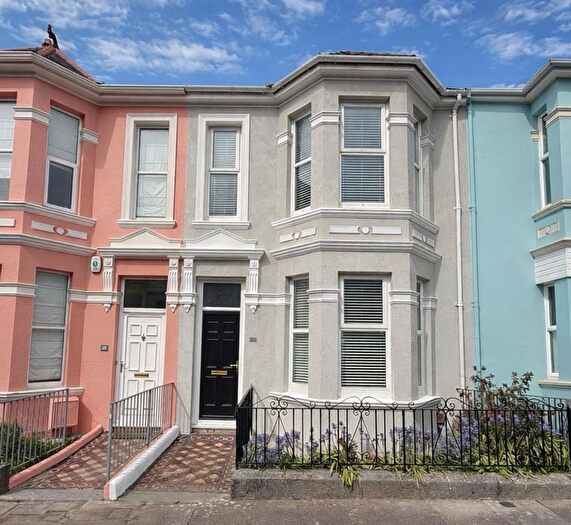 3 Bedroom Terraced House For Sale In Old Park Road, Peverell, Plymouth, PL3