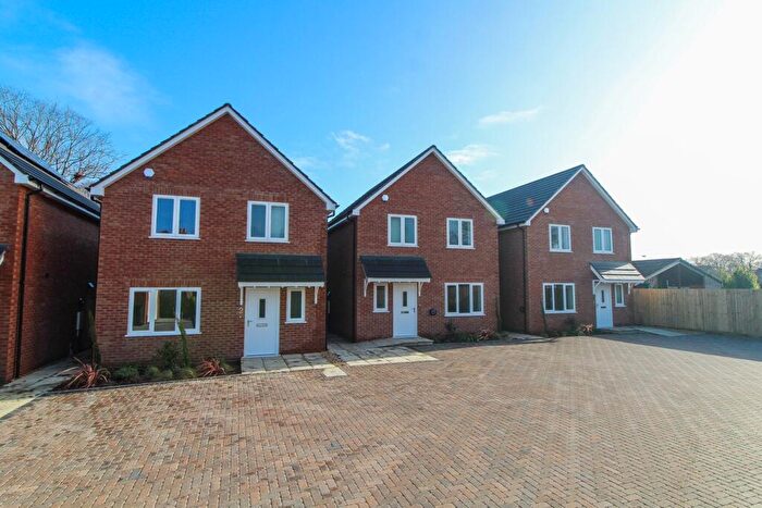 3 Bedroom Detached House For Sale In Kinson Road, Bournemouth, BH10