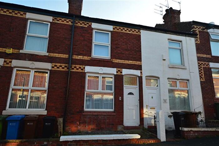 2 Bedroom Terraced House To Rent In Glebe Street, Offerton, Stockport, SK1