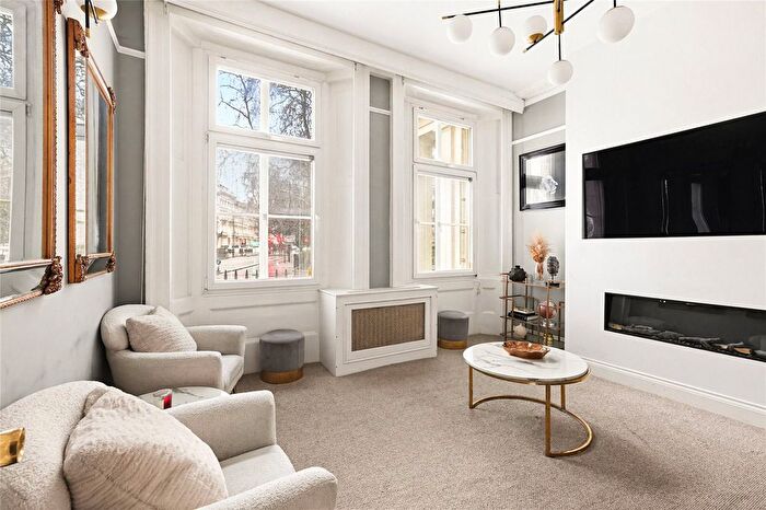 2 Bedroom Flat To Rent In Sussex Gardens, London, W2