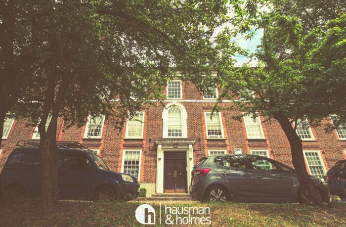 2 Bedroom Flat To Rent In Belmont Court, Temple Fortune, NW11