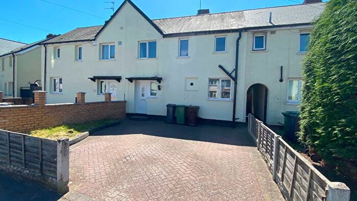 3 Bedroom Terraced House To Rent In Thorne Road, Willenhall, WV13