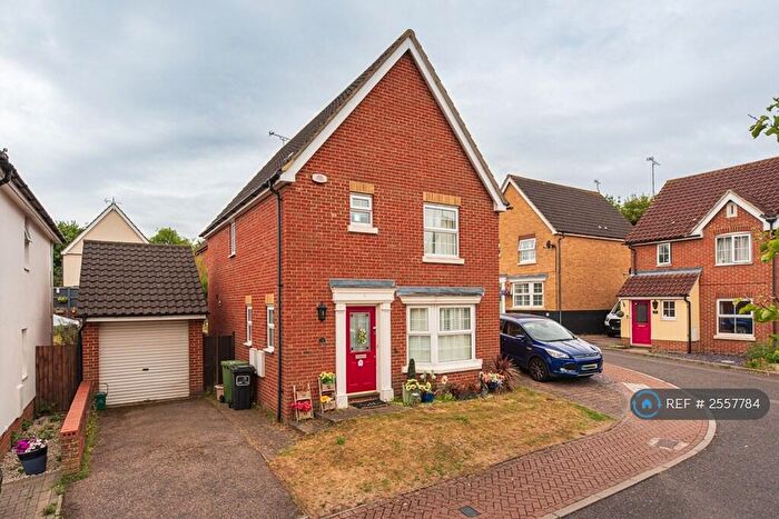 3 Bedroom Detached House To Rent In Czarina Rise, Laindon, Basildon, SS15