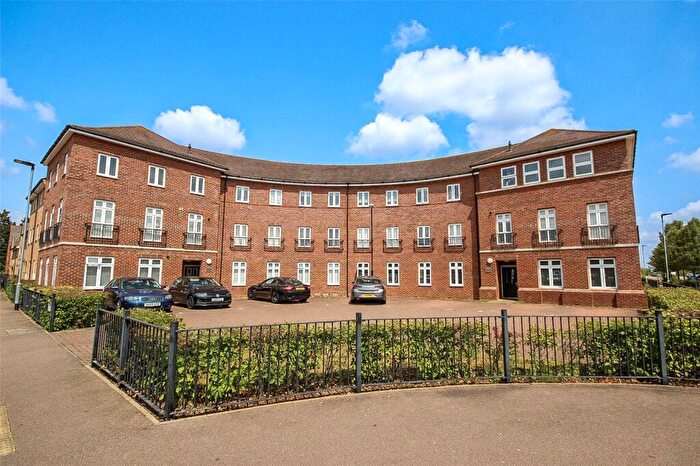 2 Bedroom Apartment To Rent In Rochester Way, Shortstown, Bedford, Bedfordshire, MK42