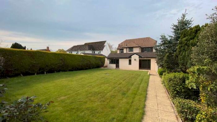 3 Bedroom Detached House To Rent In Topsham Road, Exeter, EX2