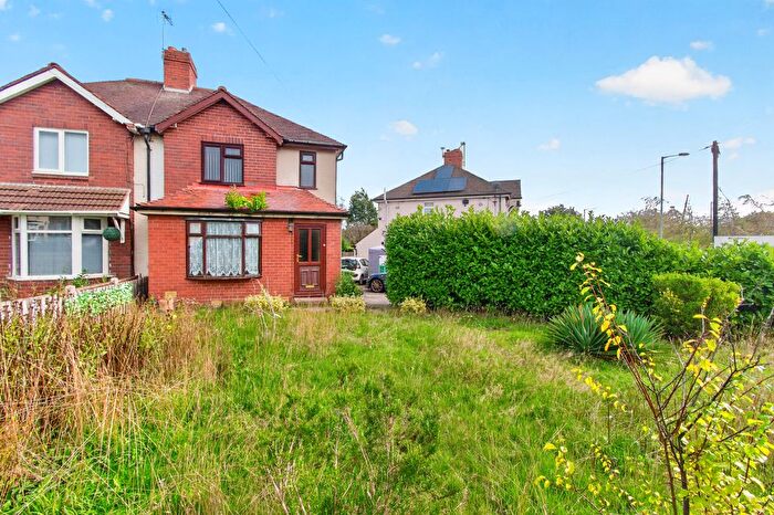 3 Bedroom Semi-detached House For Sale In Longford Road, Cannock, WS11