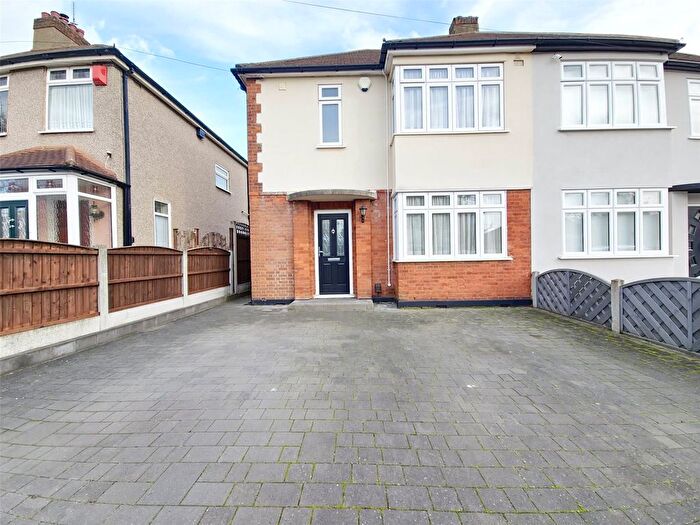 3 Bedroom Semi-Detached House To Rent In Chepstow Avenue, Hornchurch, RM12